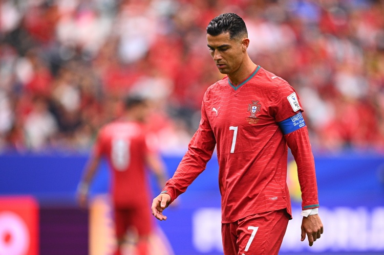 C罗6届世界杯23场8球，17场零进球