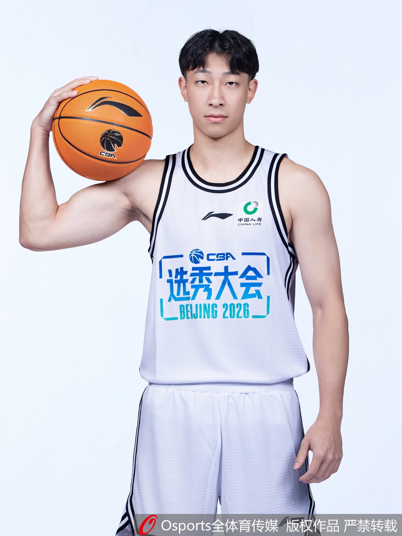 宋昕澔:CBA身体对抗非常强 希望能够帮助广州队打进季后赛