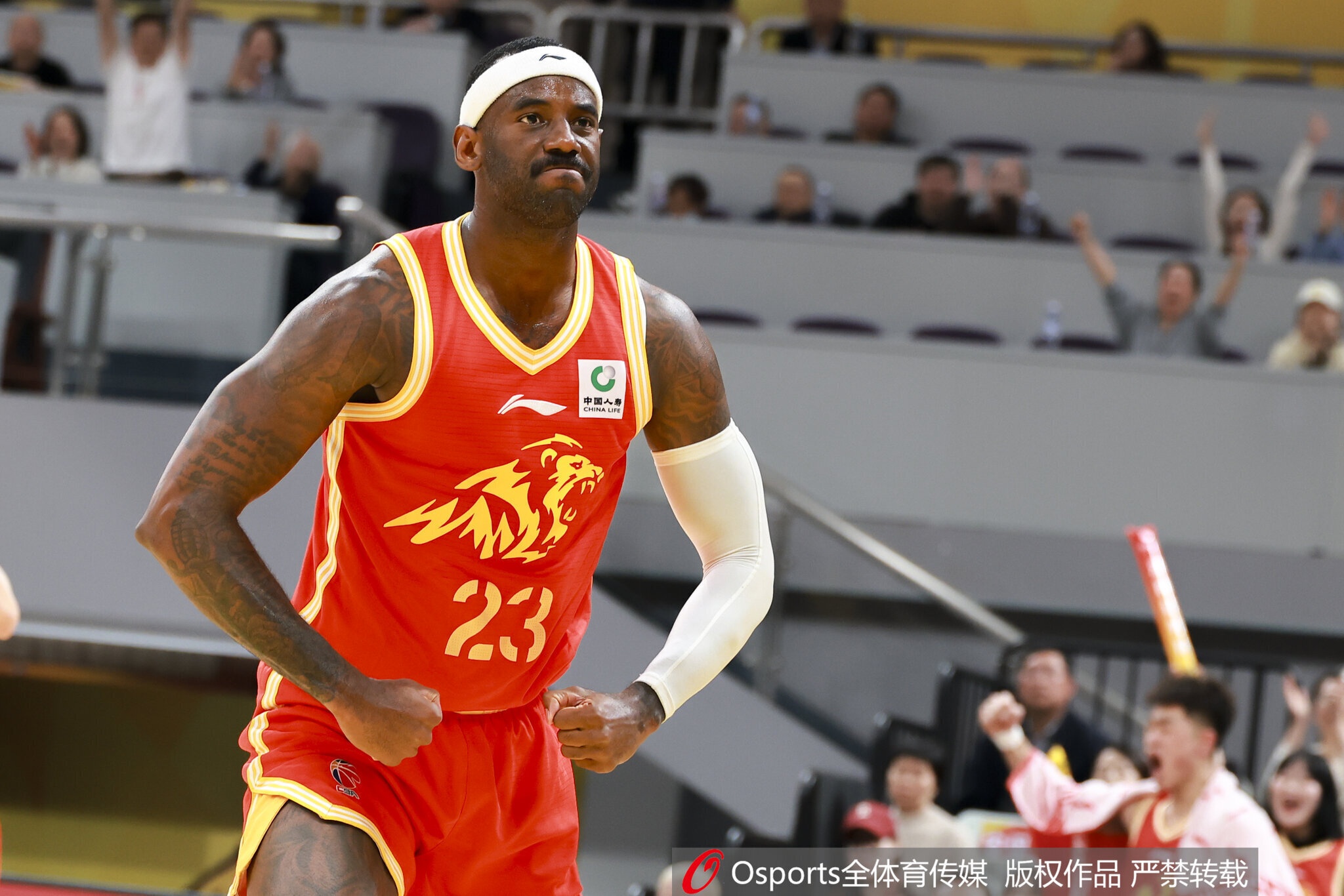 亚预赛资格赛巴林大胜尼泊尔 北京男篮外援桑普森贡献11+2+2+1断 亚预赛资格赛巴林大胜尼泊尔 北京男篮外援桑普森贡献11+2+2+1断